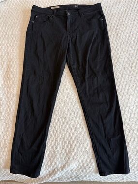 EUC AG “the Stevie” Black Straight Leg Jeans